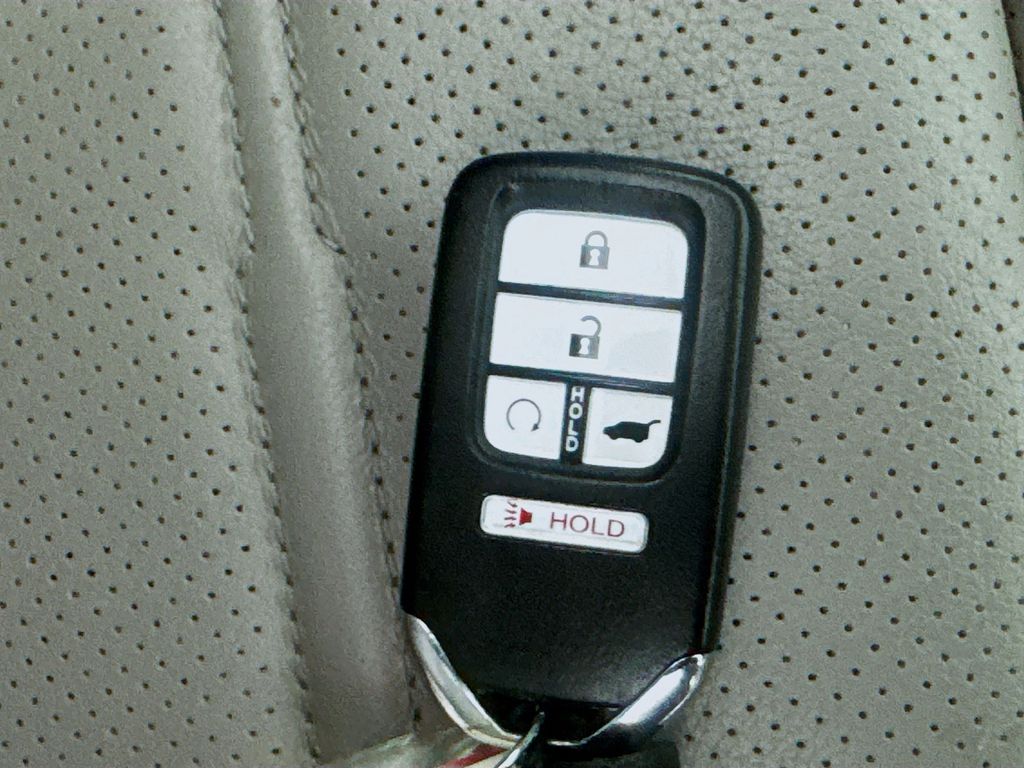 Used Car 2018 Honda Cr-v  Ex-l For Sale Under $25,000 In Austin, Texas