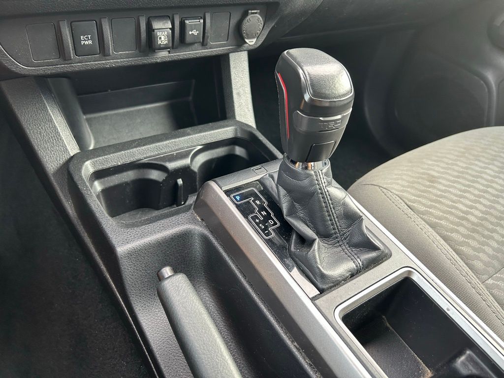 Thumbnail: 2023 Toyota Tacoma - 27