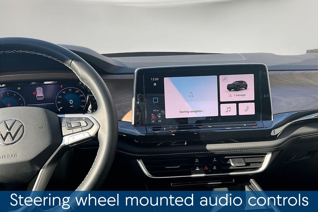 New 2026 Silver Volkswagen 2.0T SE w/Technology image 7