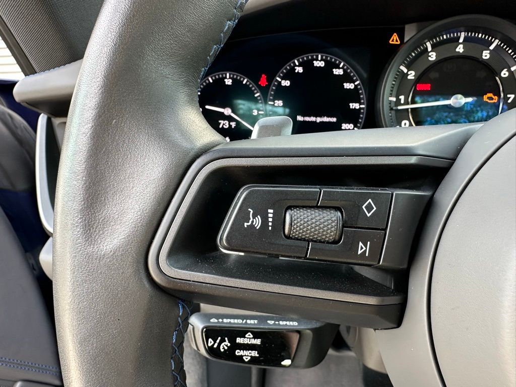 Thumbnail: 2022 Porsche 911 - 17