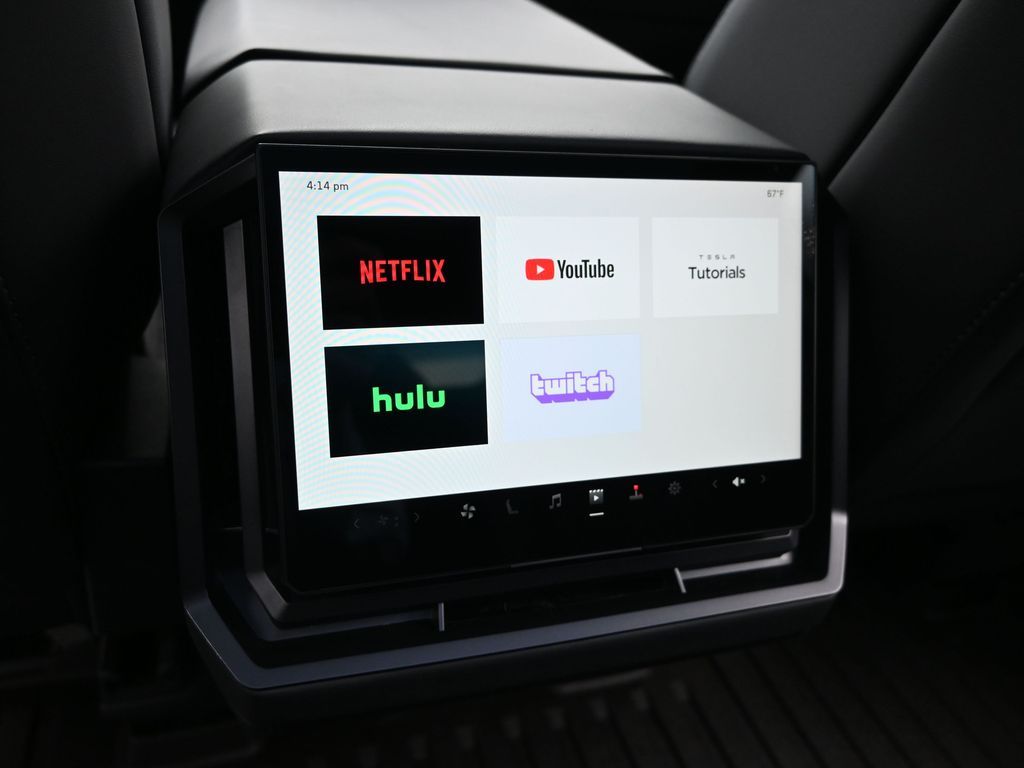 2024 Tesla Cybertruck All-Wheel Drive