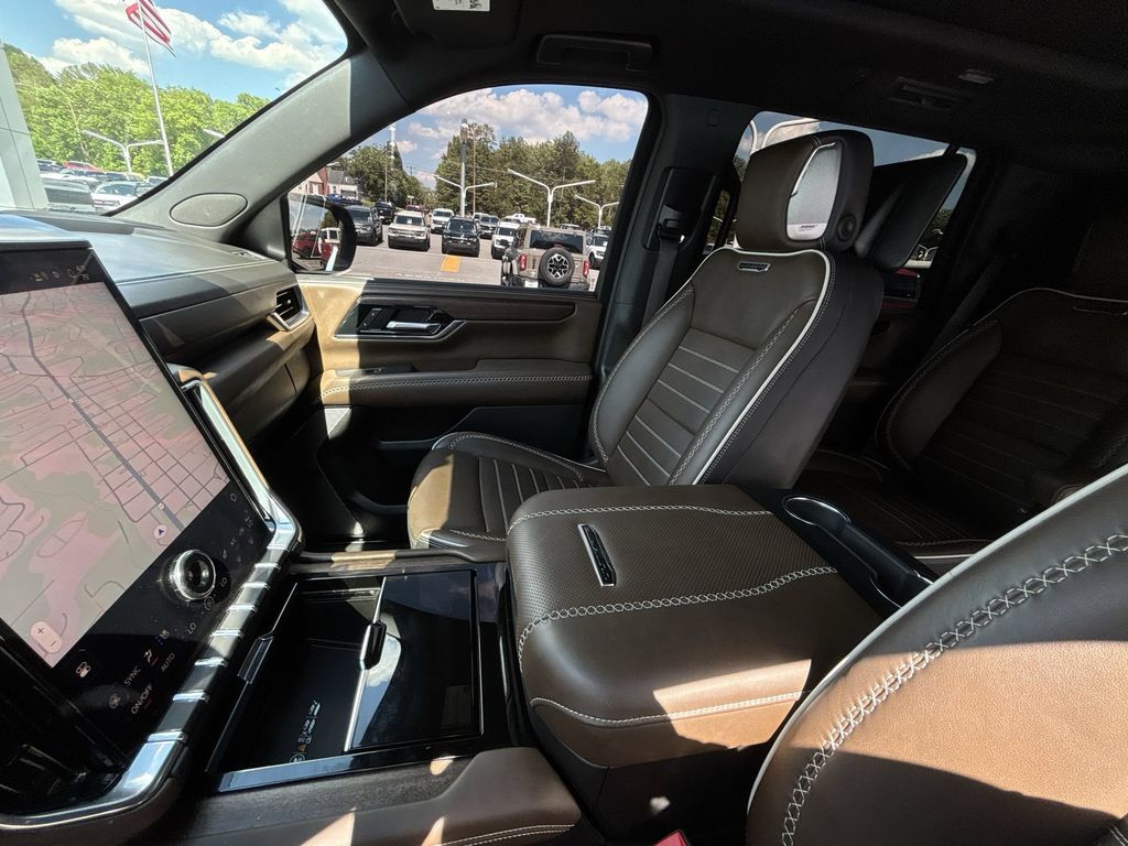 Used 2025 Silver GMC Denali Ultimate image 24