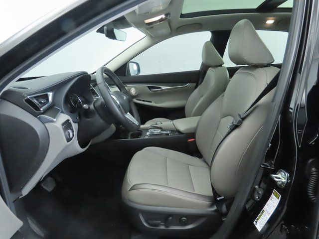 Thumbnail: 2025 INFINITI QX50 - 19