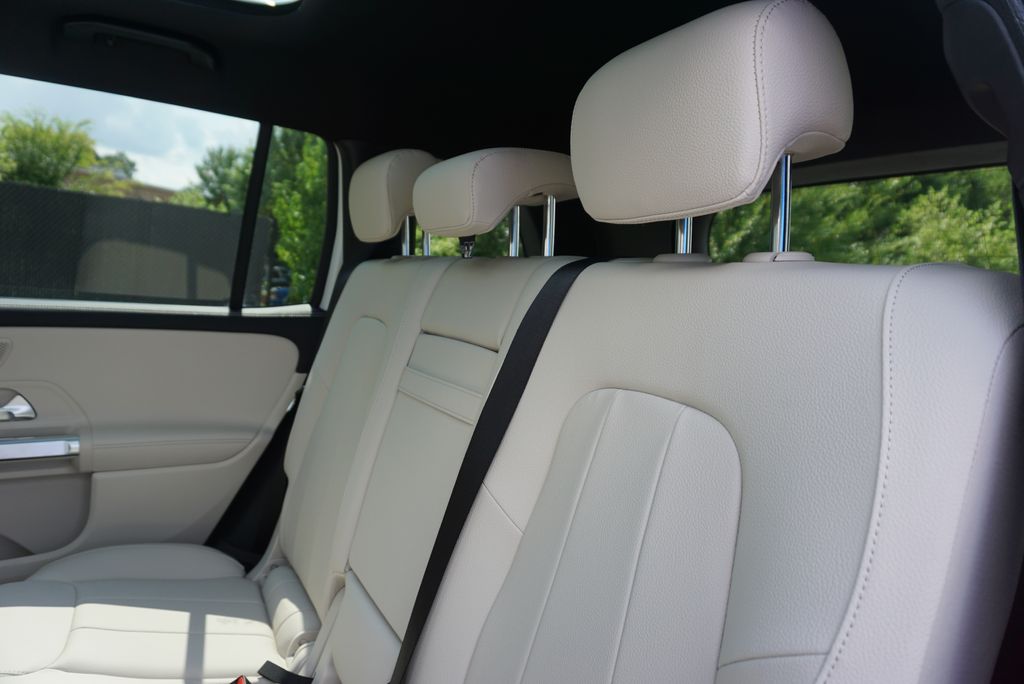 Thumbnail: 2025 Mercedes-Benz GLB - 14