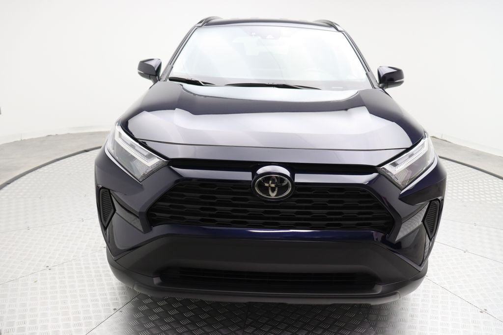 2024 Toyota RAV4 XLE 5