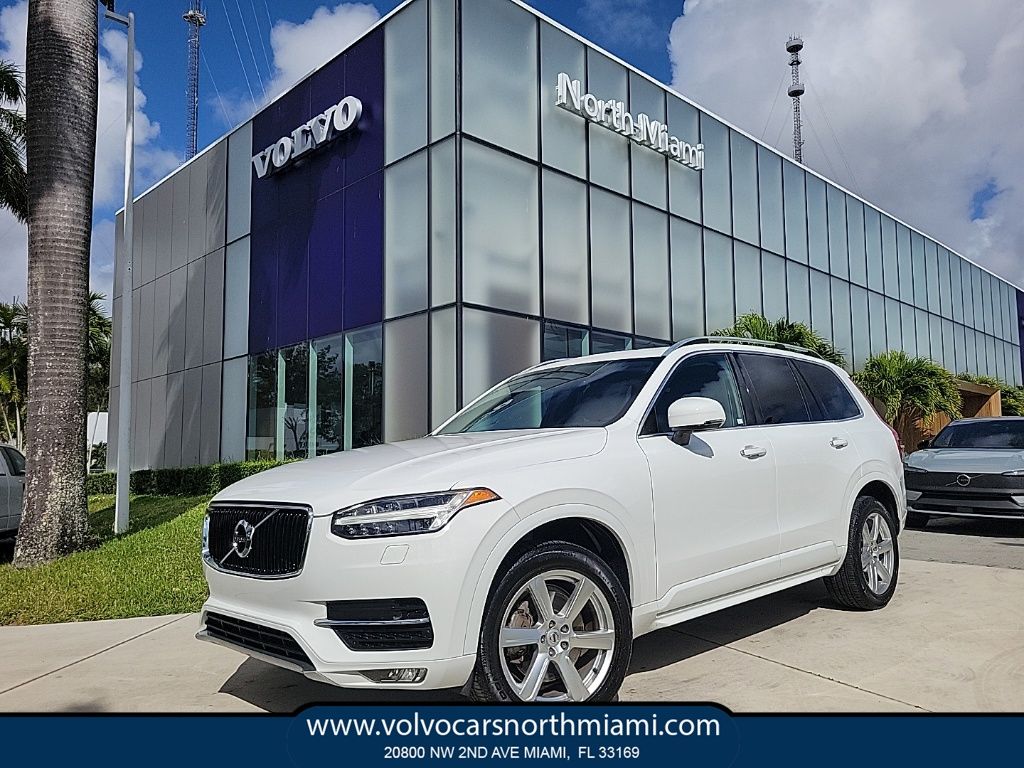 2018 Volvo XC90 T5 Momentum
