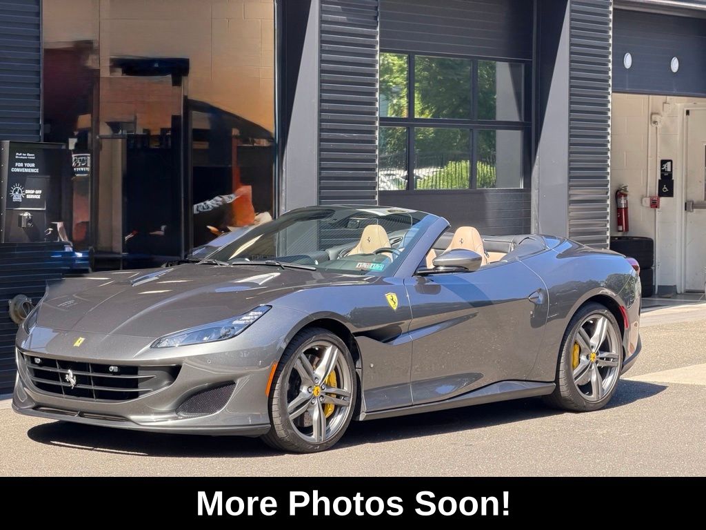 Grigio Silverstone Metallic 2019 Ferrari Portofino Convertible Rear-Wheel Drive 7-Speed Automatic