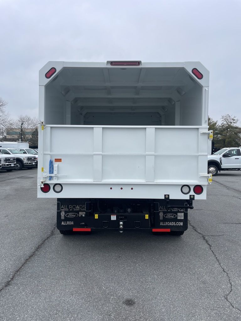 2025 Ford F-750 Diesel 