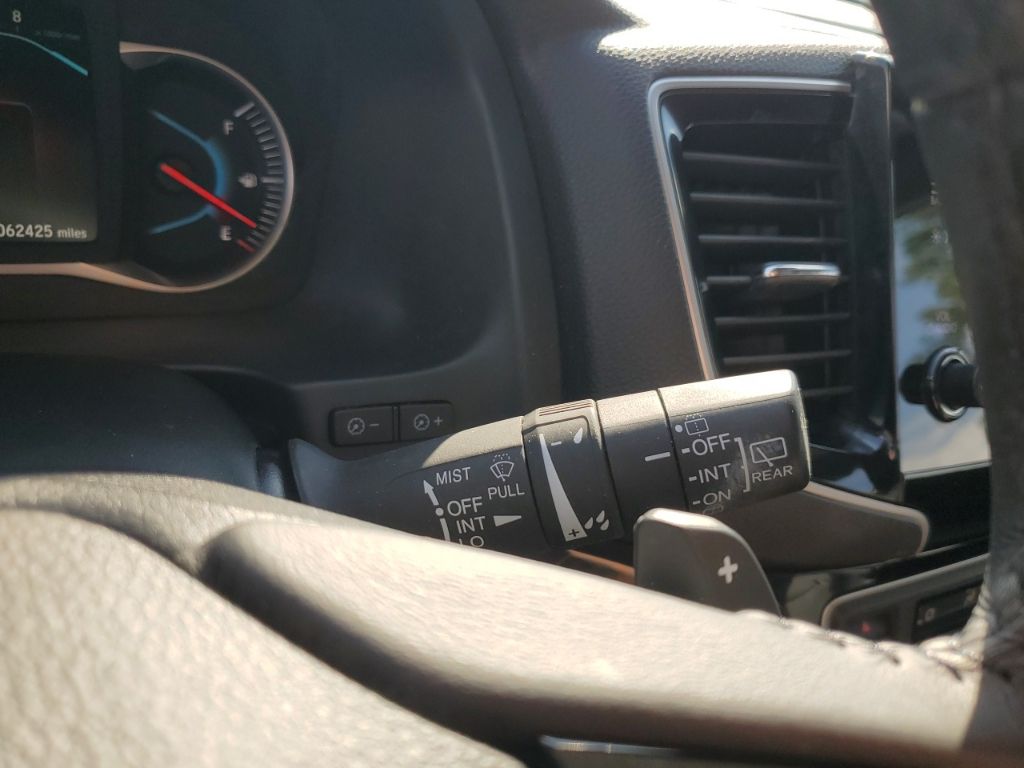 Used Car 2022 Honda Pilot  Touring For Sale Under $35,000 In Austin, Texas