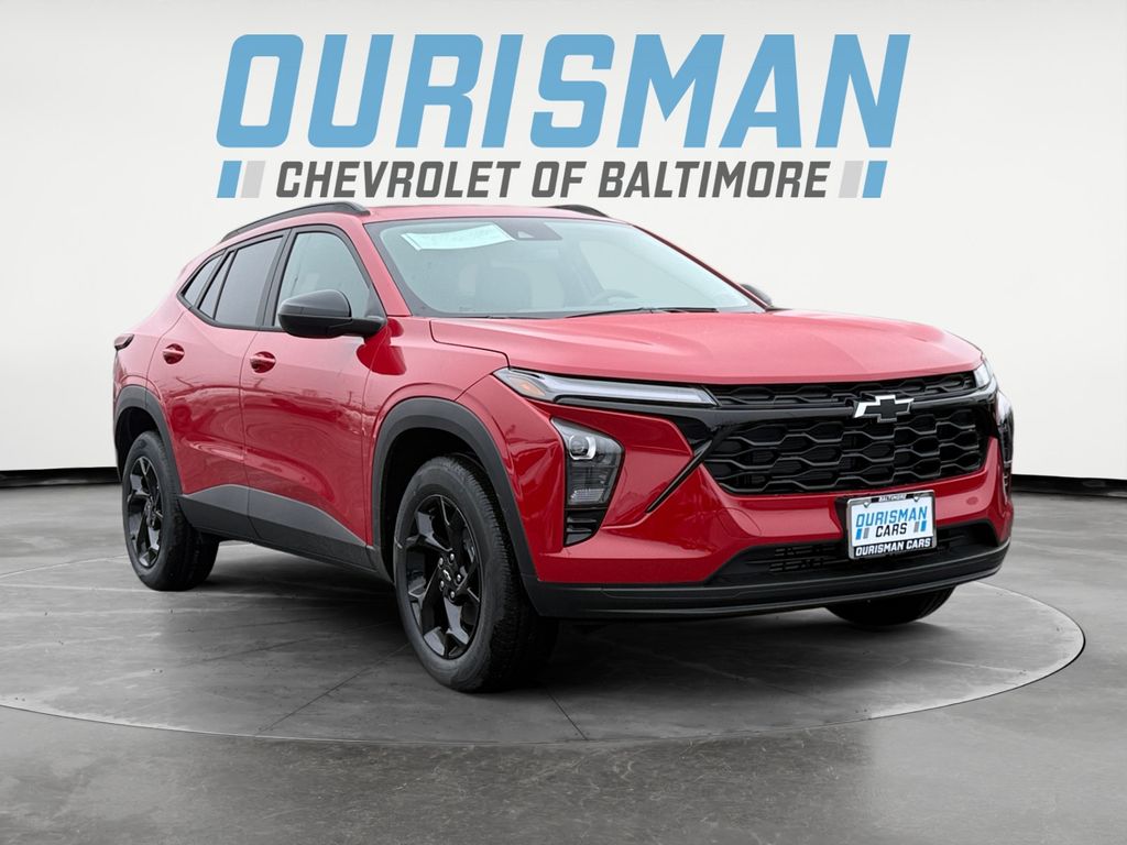 Red 2026 Chevrolet Trax LT FWD SUV / Crossover Front-Wheel Drive 6-Speed Automatic