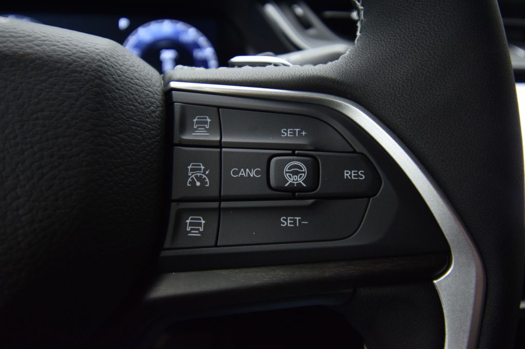 new 2026 Jeep Grand Cherokee car, priced at $40,393