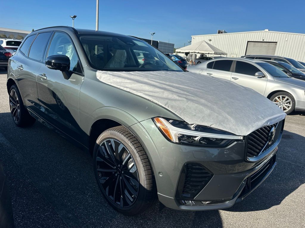 Forest Lake 2027 Volvo XC60 SUV / Crossover Automatic