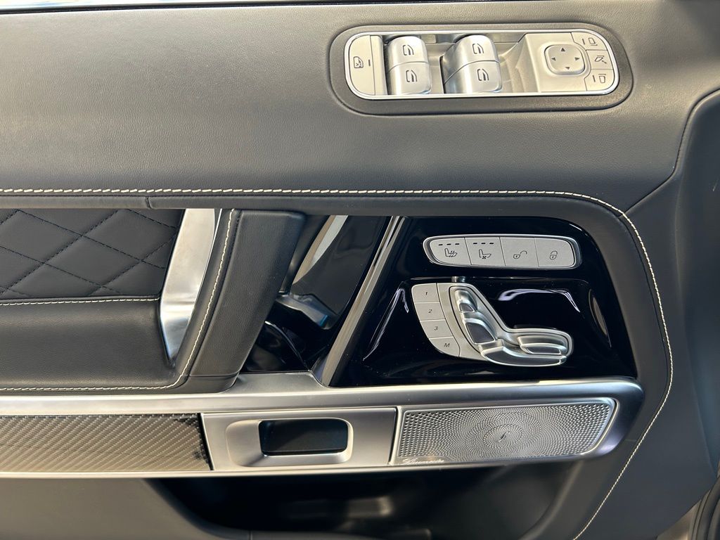 Thumbnail: 2022 Mercedes-Benz G-Class - 27