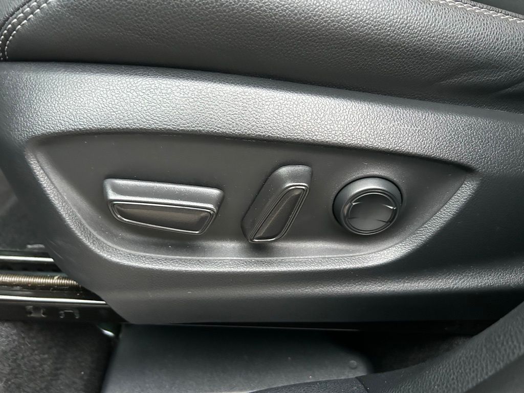 Thumbnail: 2023 Toyota Corolla Cross - 16