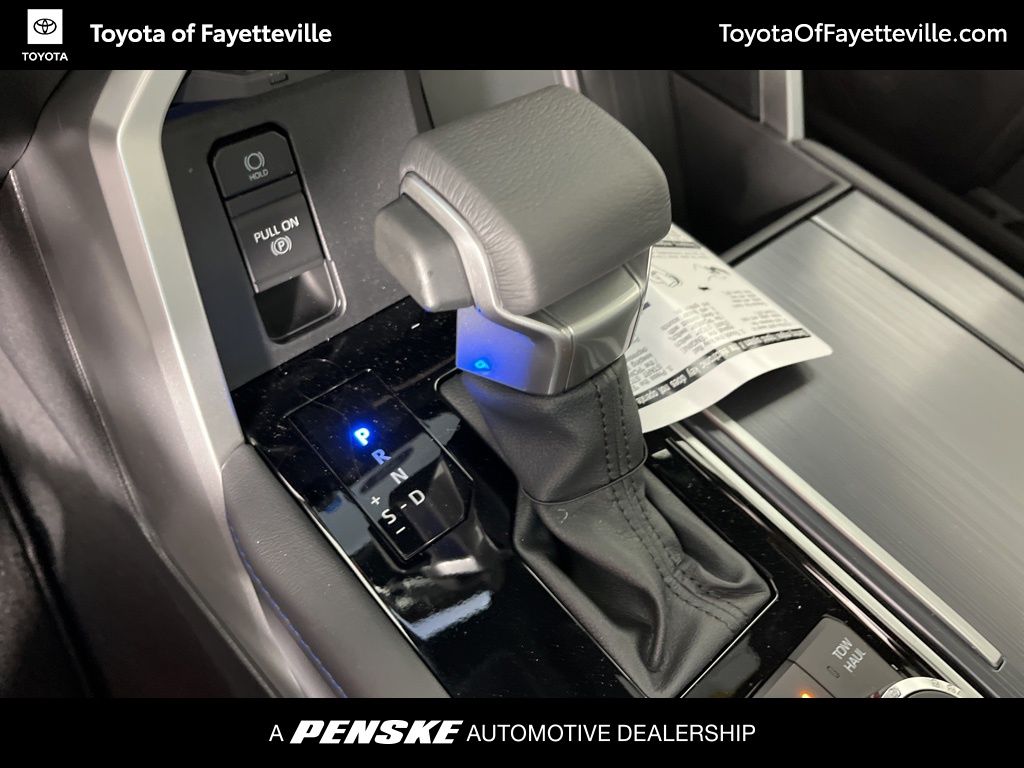 2025 Toyota Tundra Platinum 32