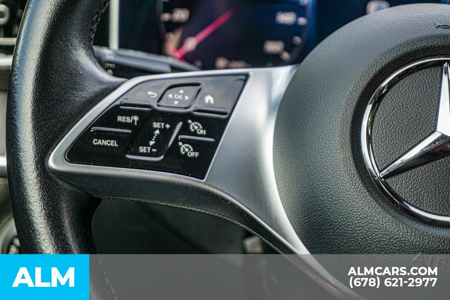 Used 2025 Black Mercedes-Benz C 300 image 29