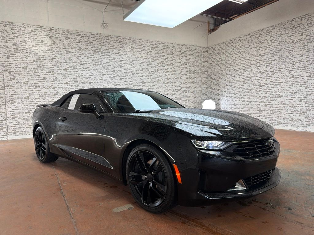 Black 2023 Chevrolet Camaro Convertible Rear-Wheel Drive 6-Speed Manual