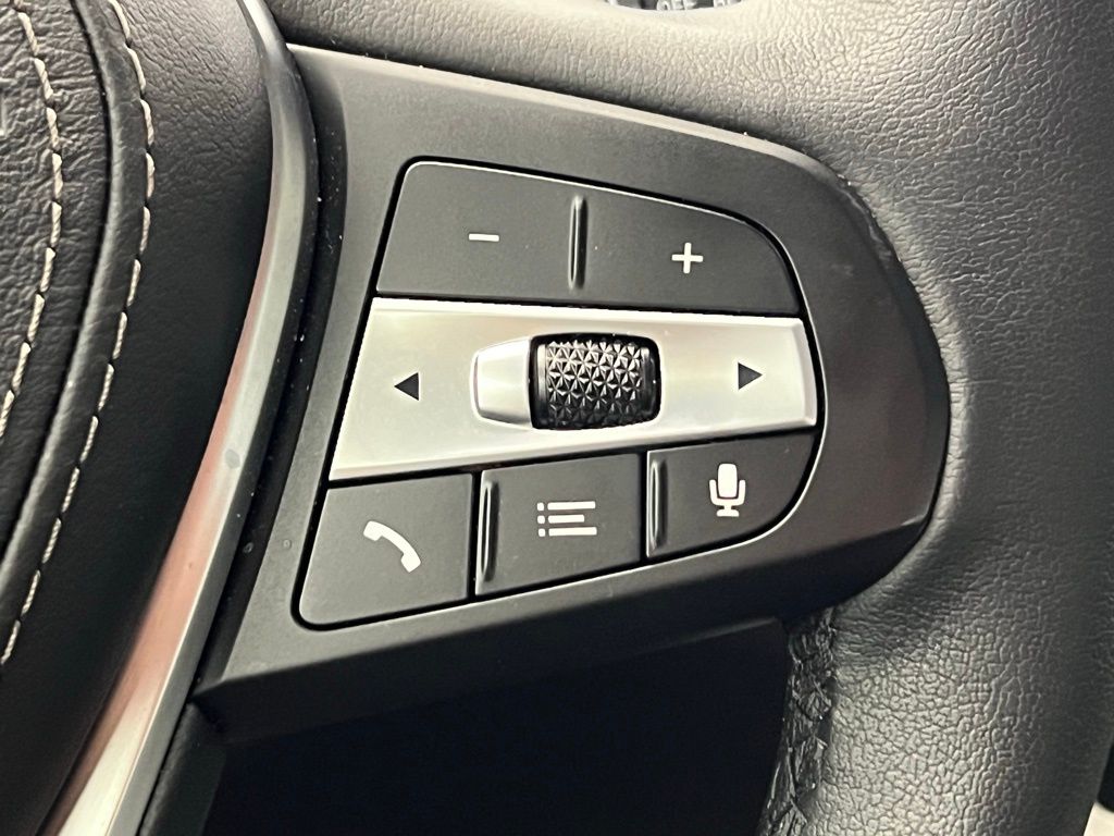 Thumbnail: 2025 BMW X5 - 18