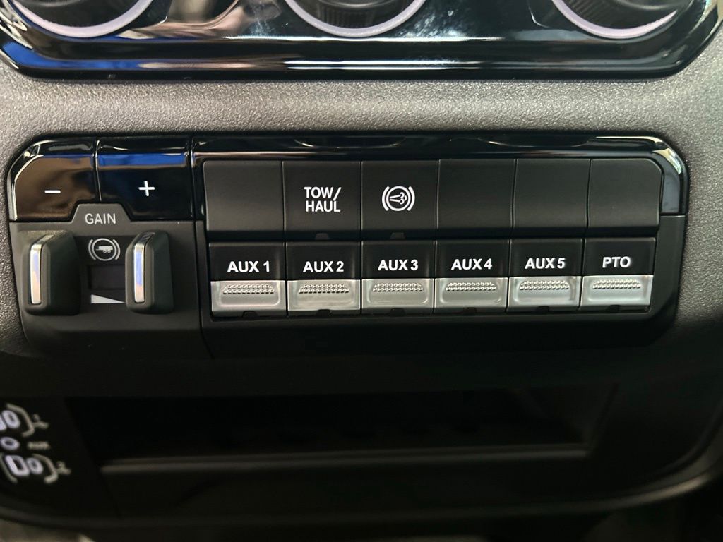 Used 2025 Black Ram Tradesman image 40