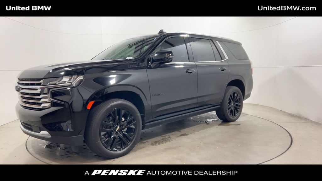 Thumbnail: 2022 Chevrolet Tahoe - 4