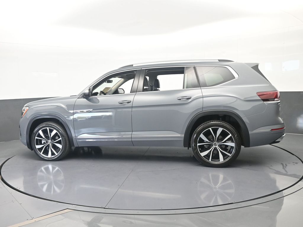 Used 2025 Gray Volkswagen 2.0T SEL Premium R-Line image 3