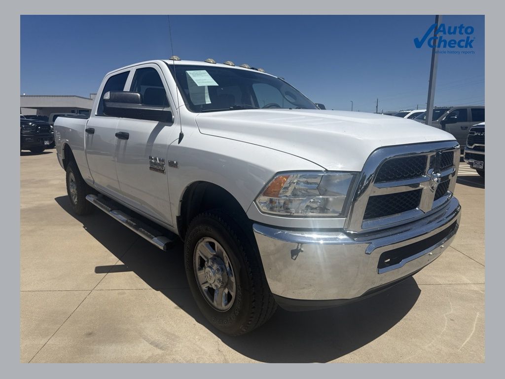 Bright White Clearcoat 2018 RAM 2500 Pickup Truck Four-Wheel Drive 6-Speed Automatic