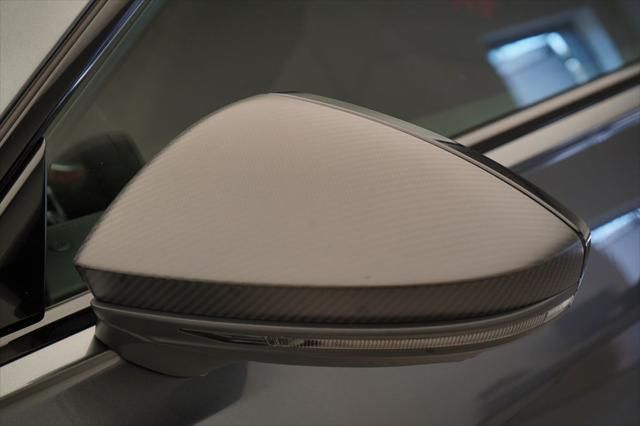 Thumbnail: 2026 Audi RS 6 - 6