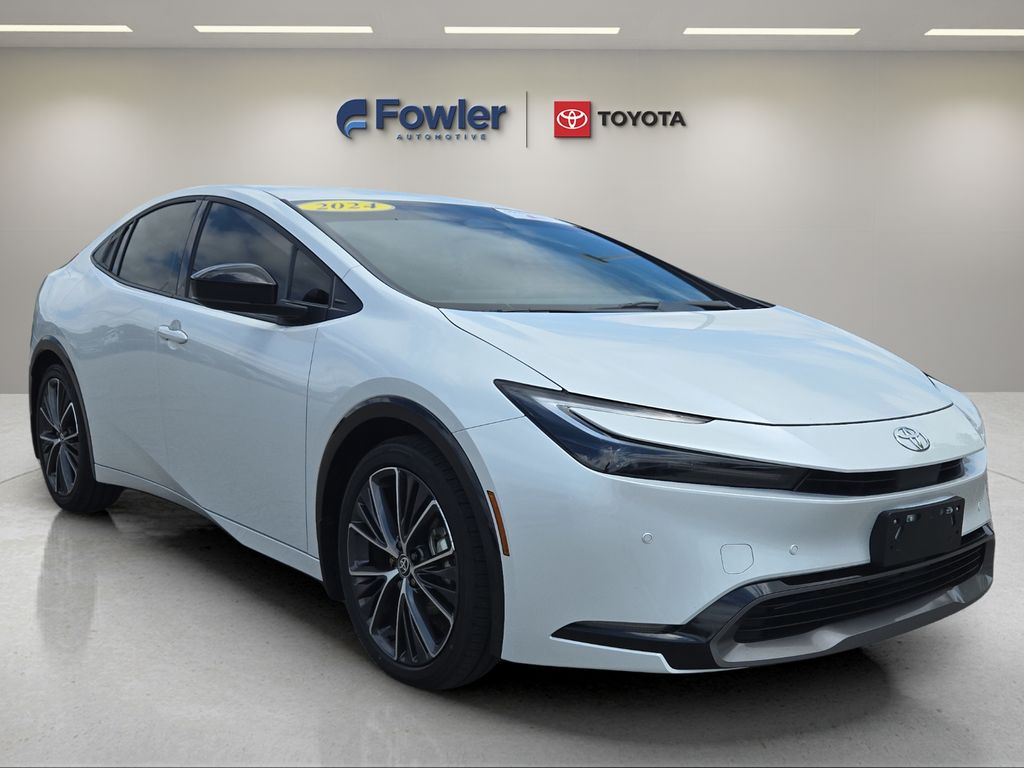 White (Wind Chill Pearl) 2024 Toyota Prius Hatchback Front-Wheel Drive Continuously Variable Transmission
