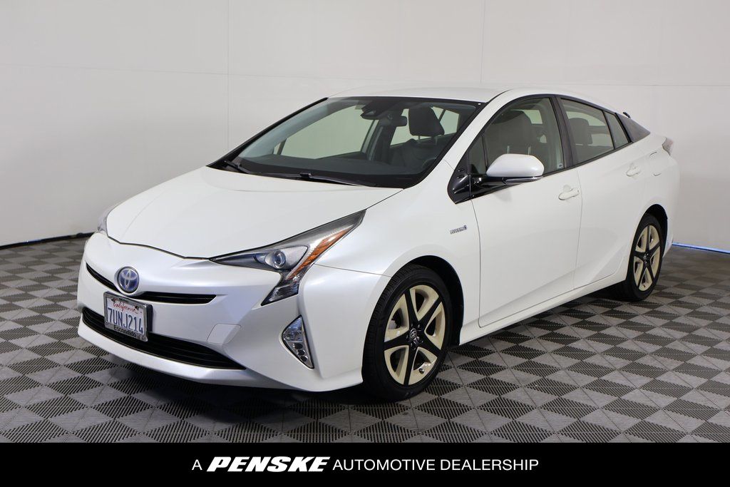 Thumbnail: 2016 Toyota Prius - 1