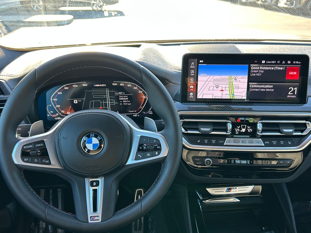 2025 BMW X4 M40i 17