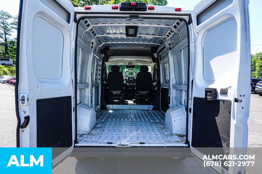 Used 2025 White Ram High Roof image 23