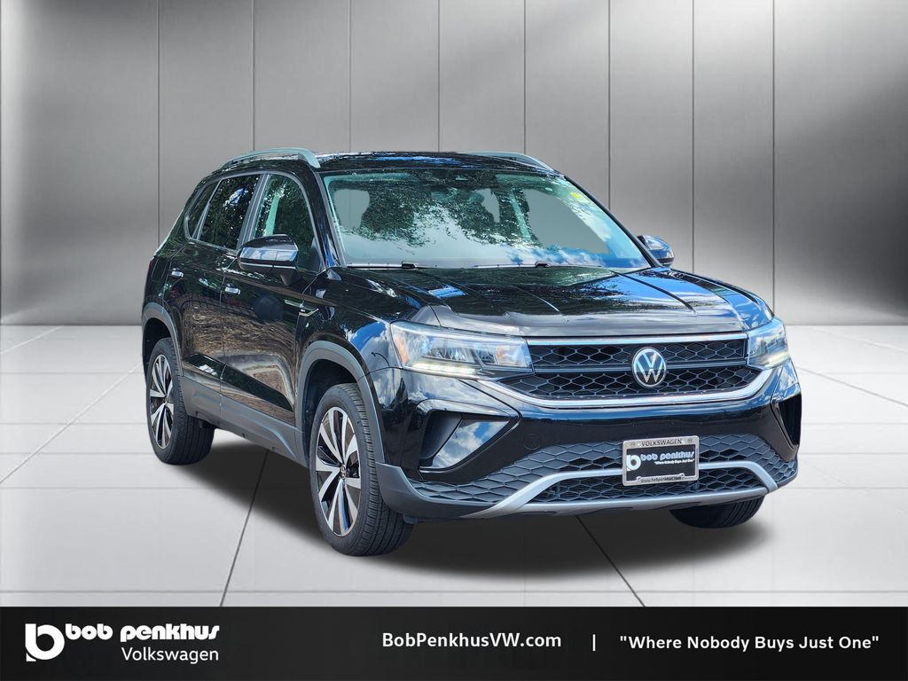 2024 Volkswagen Taos 1.5T SE