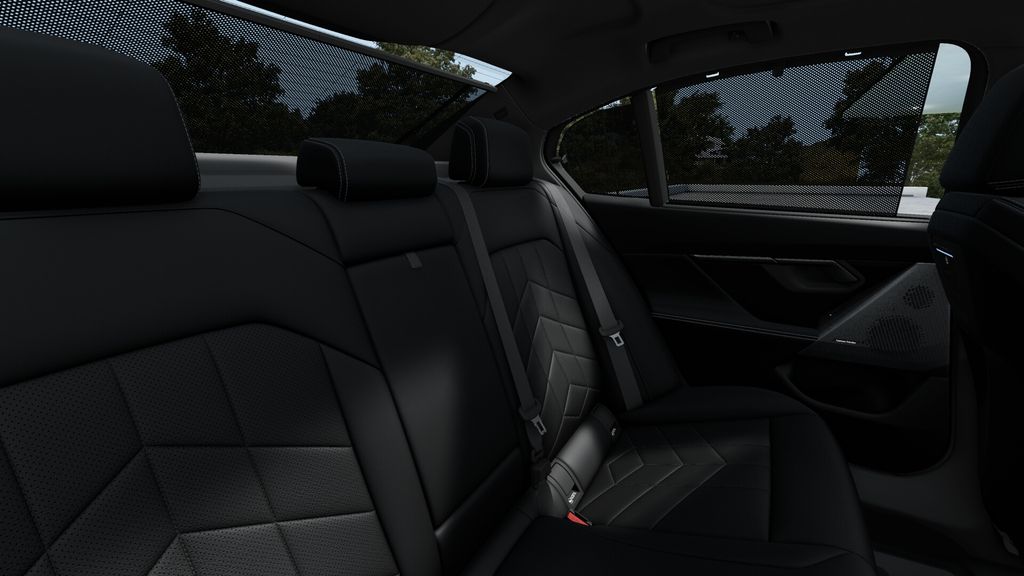 2026 BMW 5 Series 540i xDrive 12