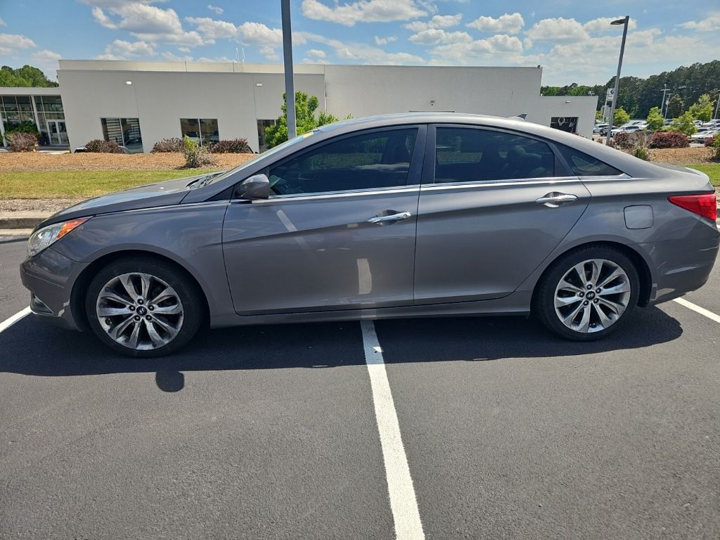 Used 2011 Hyundai Sonata SE with VIN 5NPEC4AC2BH288204 for sale in Madisonville, KY