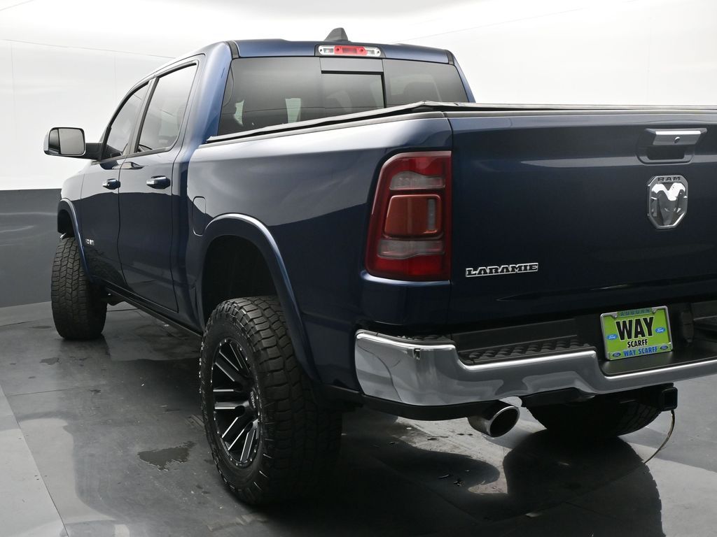 2019 Ram 1500 Laramie Crew Cab 4x4 5'7" Box
