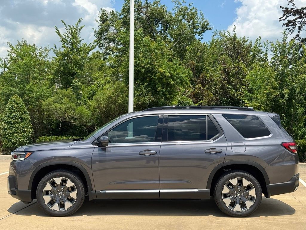 2026 Honda Pilot Elite Gray at Classic Honda Galveston