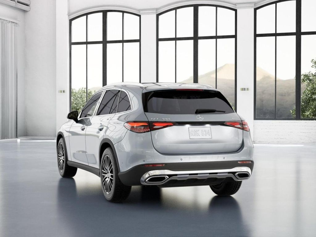 Thumbnail: 2027 Mercedes-Benz GLC - 27