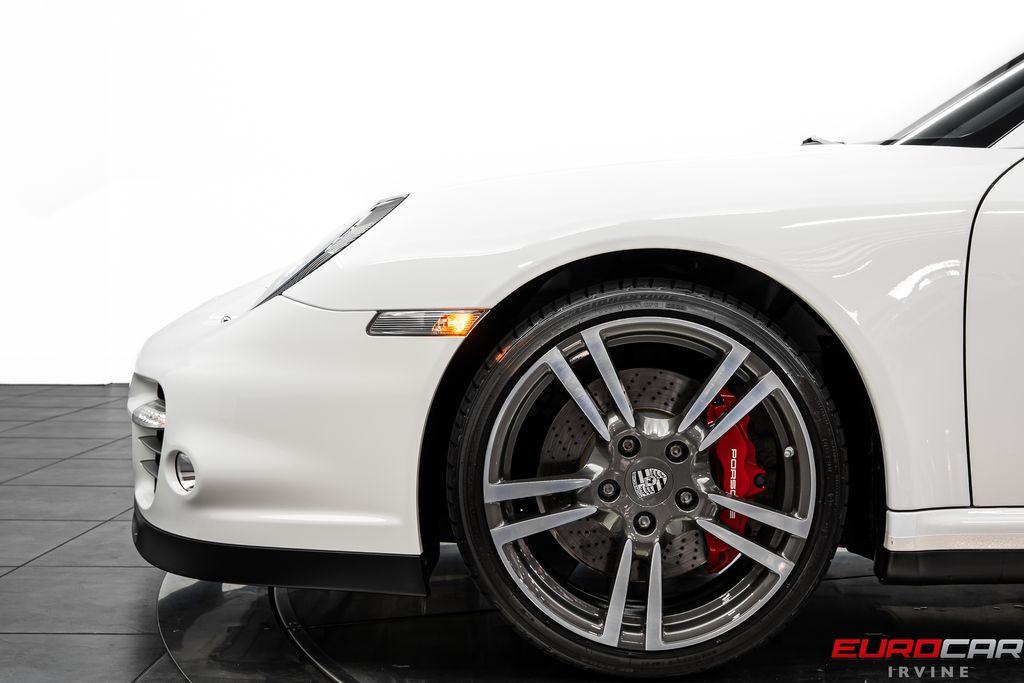 2010 Porsche 911 Turbo - Photo 16