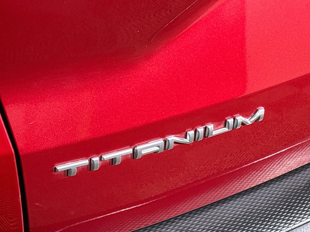 2020 Ford Escape Hybrid Titanium