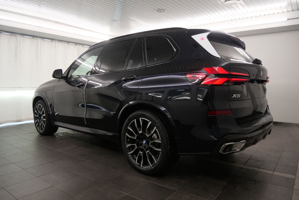 2025 BMW X5 xDrive50e 4