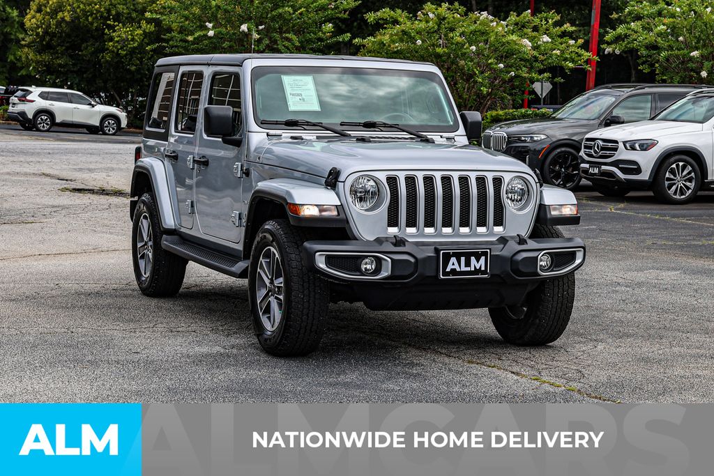 Used 2023 Silver Jeep Sahara image 5