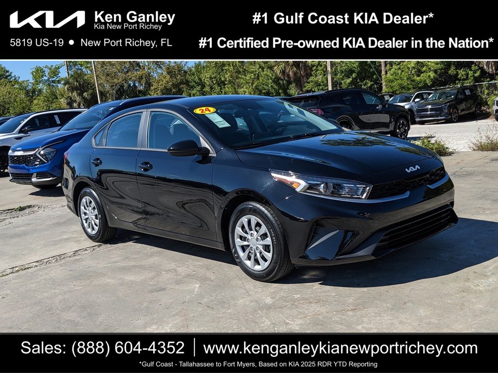 2024 Kia Forte LX FWD