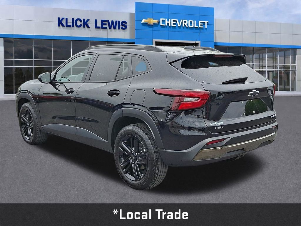 2024 Chevrolet Trax ACTIV Black at Klick Lewis Buick Chevrolet