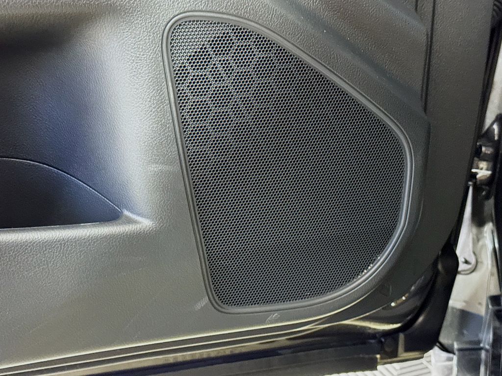 Thumbnail: 2025 Lexus ES - 19