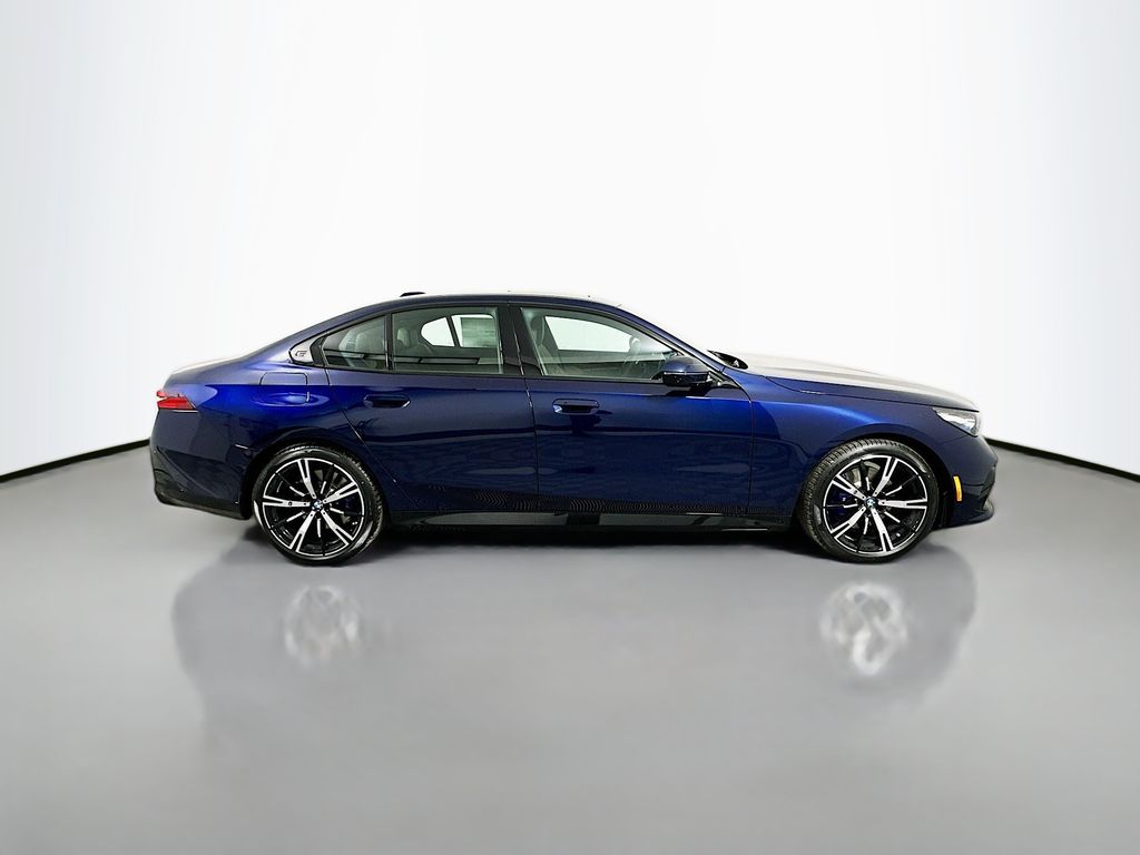 2026 BMW 5 Series 530i 4
