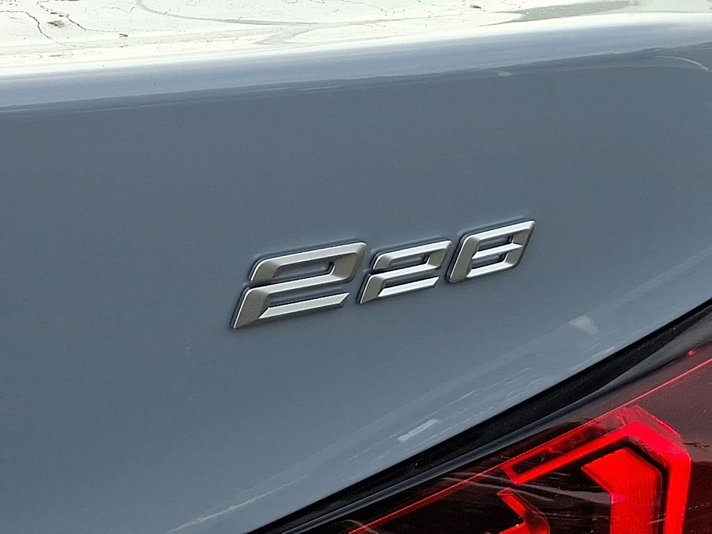 Thumbnail: 2026 BMW 2 Series - 11