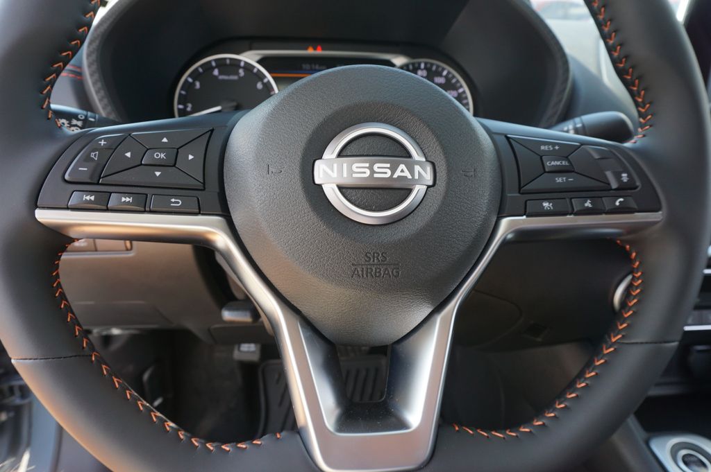 2025 Nissan Sentra SR 17