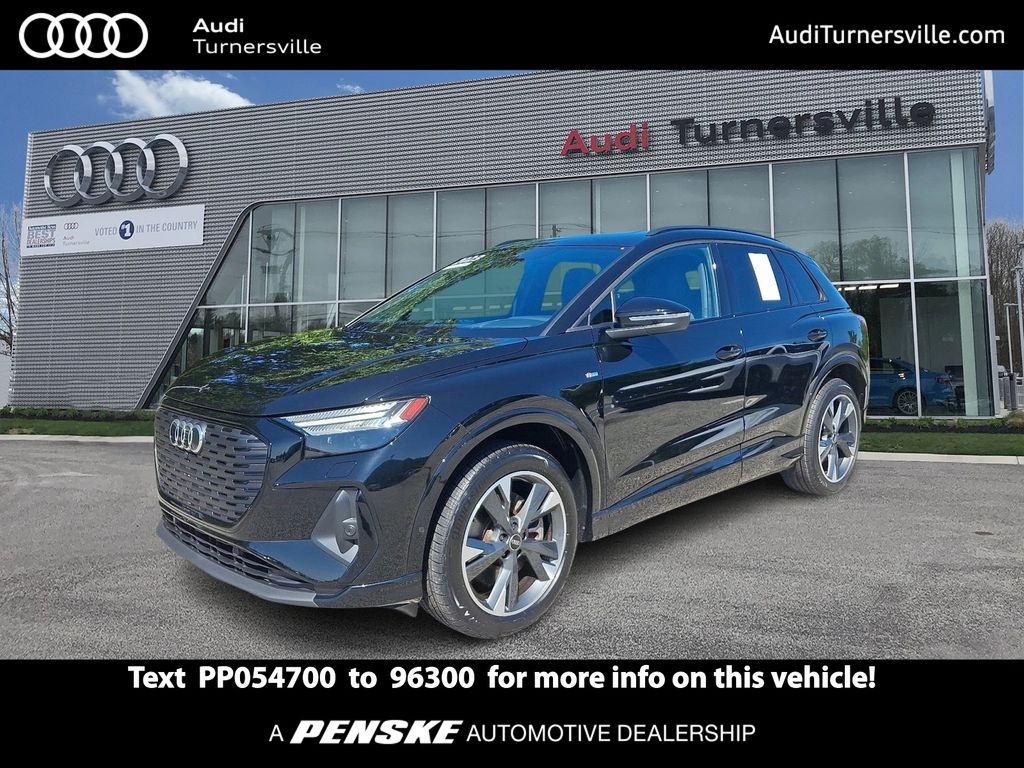 Thumbnail: 2023 Audi Q4 e-tron - 1