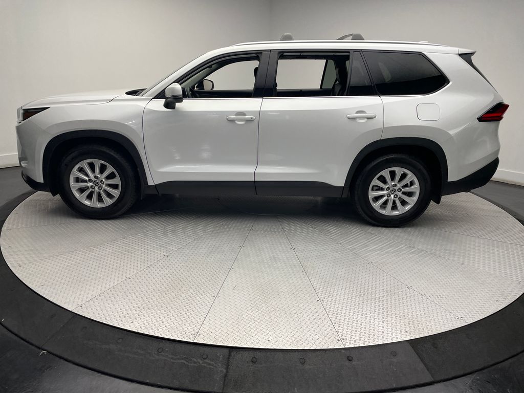 2024 Toyota Grand Highlander XLE 8