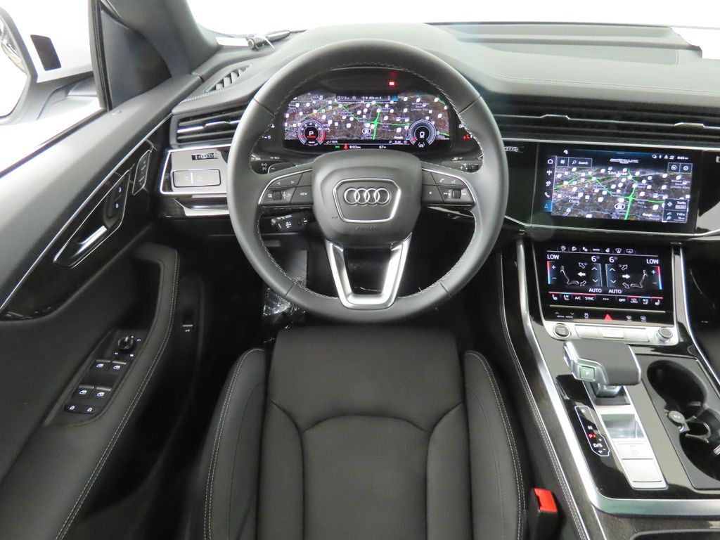 Thumbnail: 2026 Audi Q8 - 14